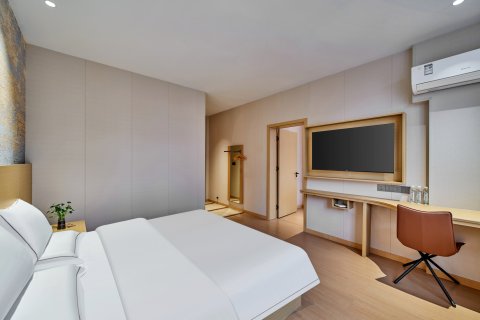 逸居酒店(习水体育馆店)