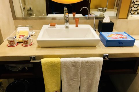 烟台南山皇冠假日酒店