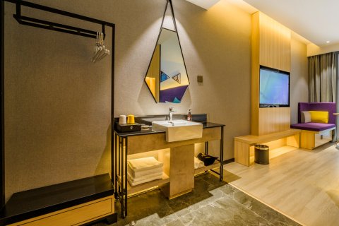 Y酒店(无锡南长街南禅寺店)