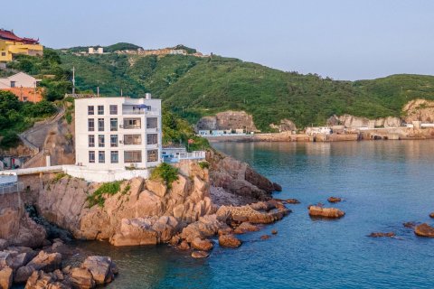 情海湾轻奢海景民宿(嵊泗嵊山枸杞大玉湾沙滩店)