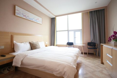 长沙云锦商务酒店(世界之窗湖南国际会展中心店)