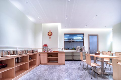 燕子归来酒店(百色右江区恒基广场美食城店)