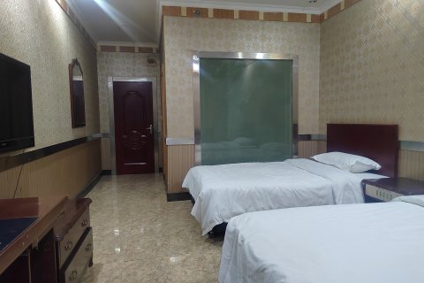 宝城大酒店(吐鲁番鄯善火车站店)