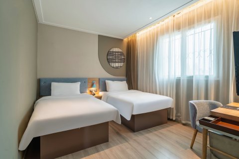 如家酒店·neo(韶关东站百年东街店)