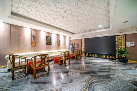 乌鲁木齐八音和酒店(国际大巴扎人民电影院店)