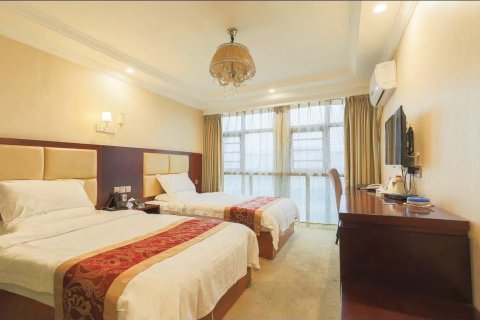 贵遵商务酒店(修文县第四中学店)