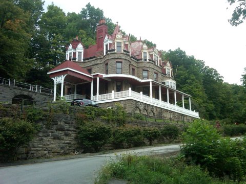 眺望大厦酒店(Overlook Mansion)