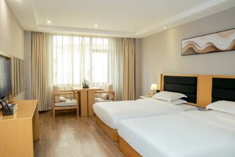 三笑大酒店(泰和高铁站白凤大道店)