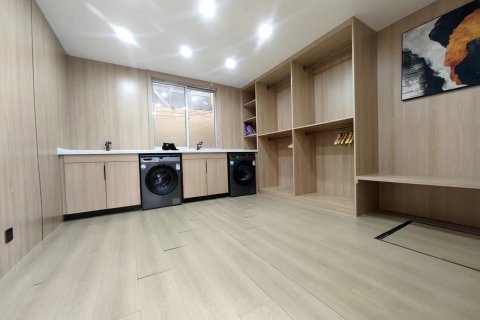 如家UP华驿智旅酒店(东海步行街高铁站店)