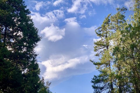 丽江中香界·问云山庄