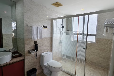 红云酒店(北流汽车总站万达广场店)