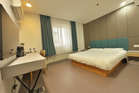 如家派柏·云酒店(绥芬河中心广场店)