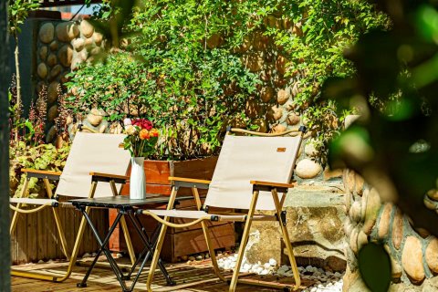 山海云宿(威海半月湾沙滩环海路店)