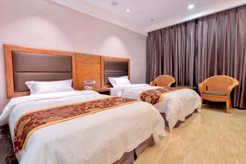 速8酒店(盘山盘锦北高速口水上乐园店)