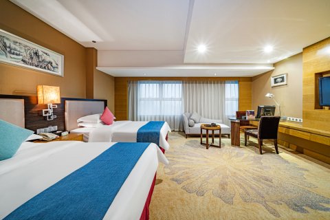 石狮爱乐皇冠假日酒店