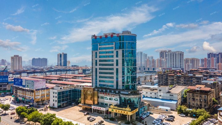 维也纳酒店(南昌洪城玛雅乐园朝阳店)
