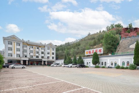 偏关宾馆(偏关汽车客运站店)