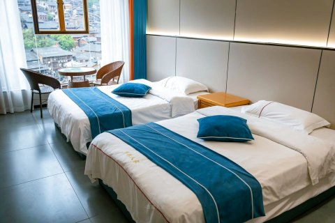 西江苗寨人家度假酒店(观景台店)