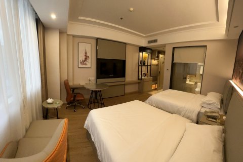 维也纳酒店(普宁环城南路高铁站店)