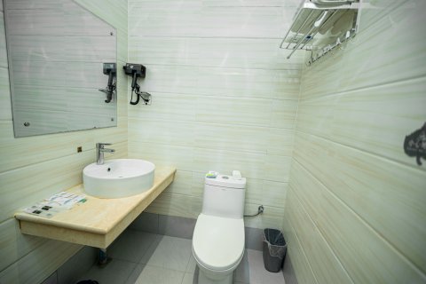 东风精品酒店(宁陵汽车站店)