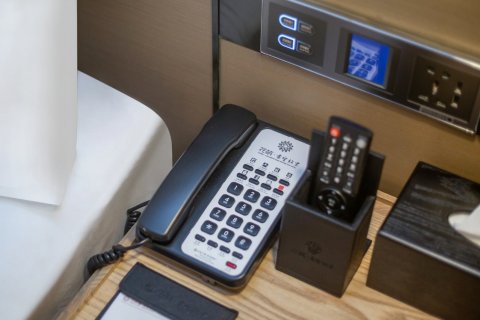 绍兴君隐书圣故里酒店(鲁迅故里店)