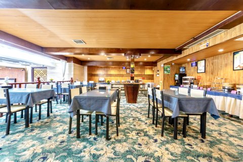 怡家城市酒店(绵阳铁牛广场店)