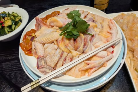 天艺东环酒店(海口高铁东站龙湖天街店)