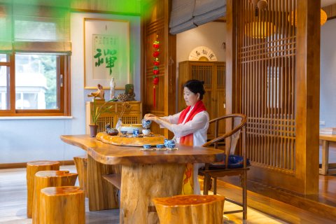 莲韵居禅文化民宿( 阳朔西街店)