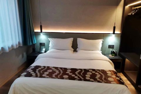 河津M酒店(东星时代广场店)