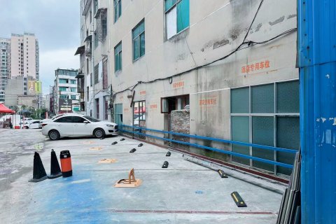 惠水涟江假日酒店