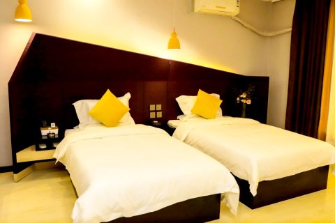 朗庭商务酒店(山西医药学院店)