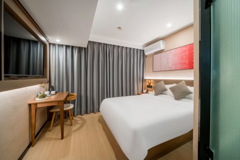 尚客优悦酒店(福州三坊七巷东街口地铁站店)