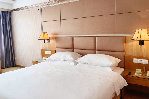 维也纳酒店(湛江海滨大道金沙湾店)