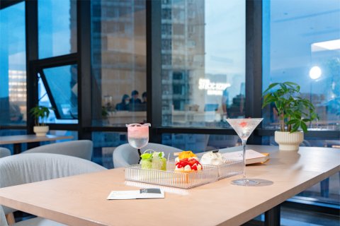 SENSE SCENE三时森印酒店(重庆解放碑洪崖洞店)