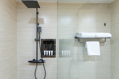 丽柏酒店(汉中中心广场高铁站店)