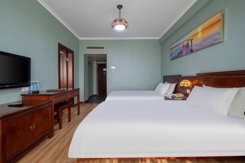 山东机械大厦酒店(滨海广场第一海水浴场店)