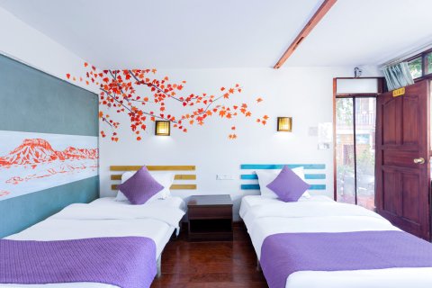 泸沽湖在路上·足迹民宿