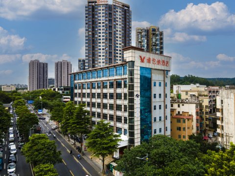 维也纳酒店(广州南方医科大学南方医院同和地铁站店 )