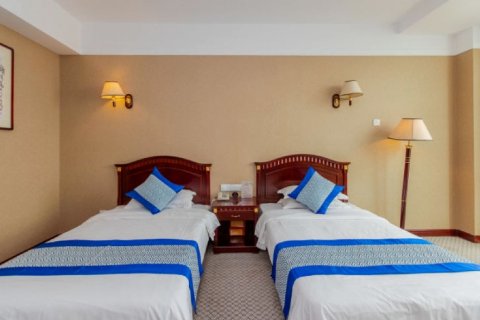 博霞山庄( 荣成动物园成山头店)