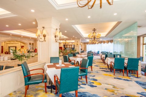 北京亚太花园酒店(环球度假区梨园地铁站店)