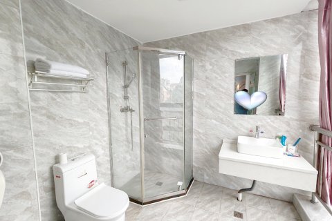 尚铂云酒店(丰城人民医院店)