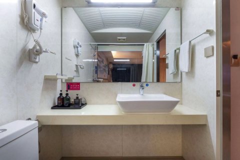 H酒店(亭湖区大洋农民街店)