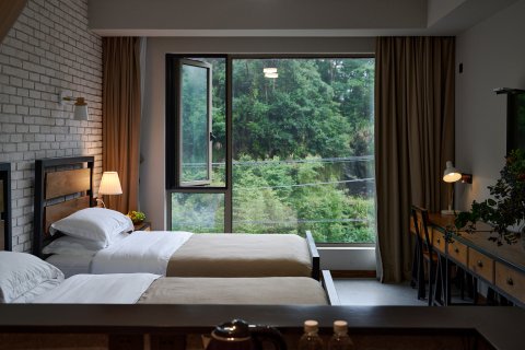 桐庐富春江天空之城民宿