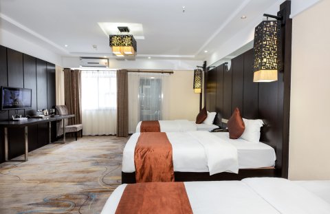 印象庄源酒店(荔波美食街店)