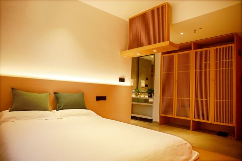 洛阳苏舍精品酒店(万达广场广州市场店)