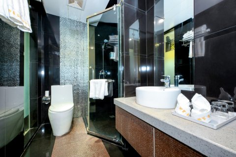 印象庄源酒店(荔波美食街店)