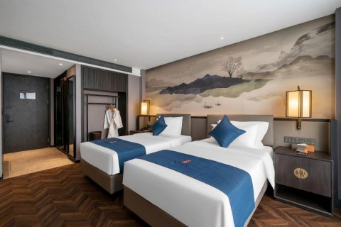 速8酒店(安阳火车站天宁寺景区店)