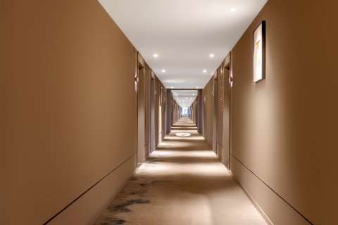 如家商旅酒店(南宁金湖广场地铁站店)