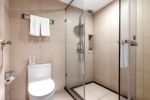 如家商旅酒店(南宁金湖广场地铁站店)