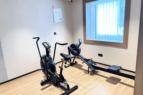 亚悦酒店(江油高铁站店)